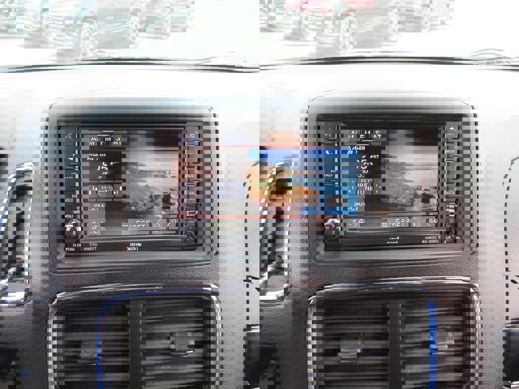 Used 2017 Dodge Grand Caravan SE image 29