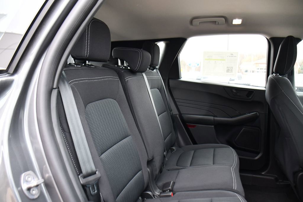 Used 2023 Ford Escape AWD image 16