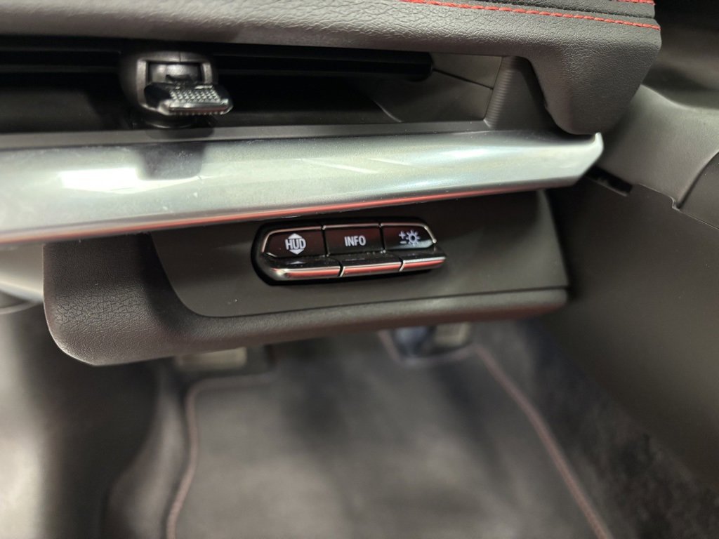 Used 2023 Chevrolet Corvette Stingray Preferred Conv w/ Z51 Performance Package image 15