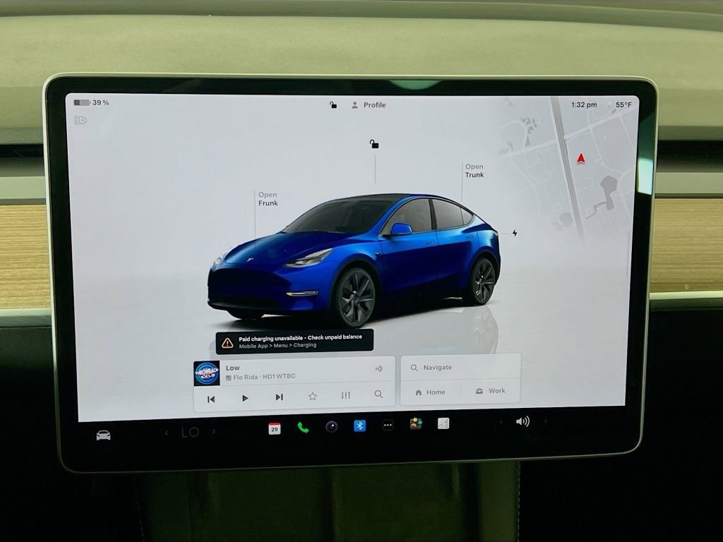Used 2025 Tesla Model Y Long Range image 15