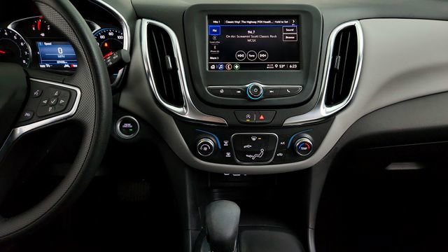 Used 2024 Chevrolet Equinox LS w/ LS Convenience Package image 16