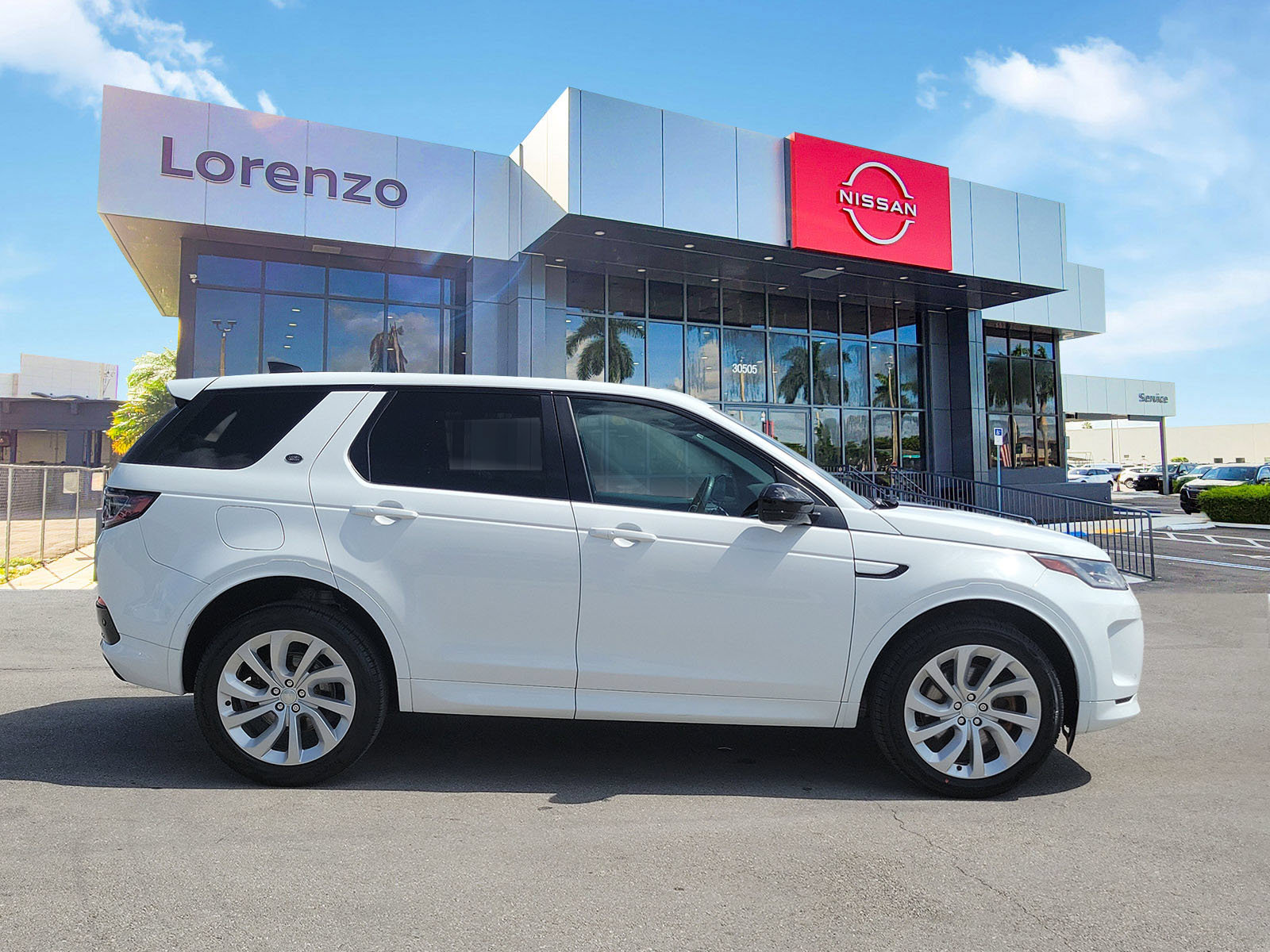 Used 2023 Land Rover Discovery Sport S R-Dynamic AWD/4WD image 4