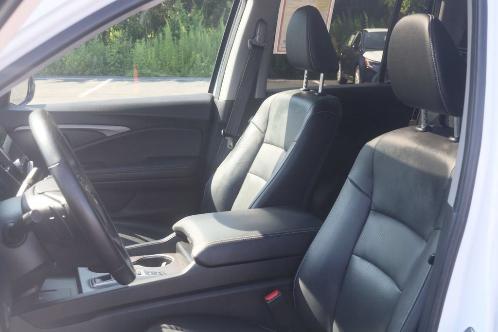 Used 2025 Honda Ridgeline RTL image 6