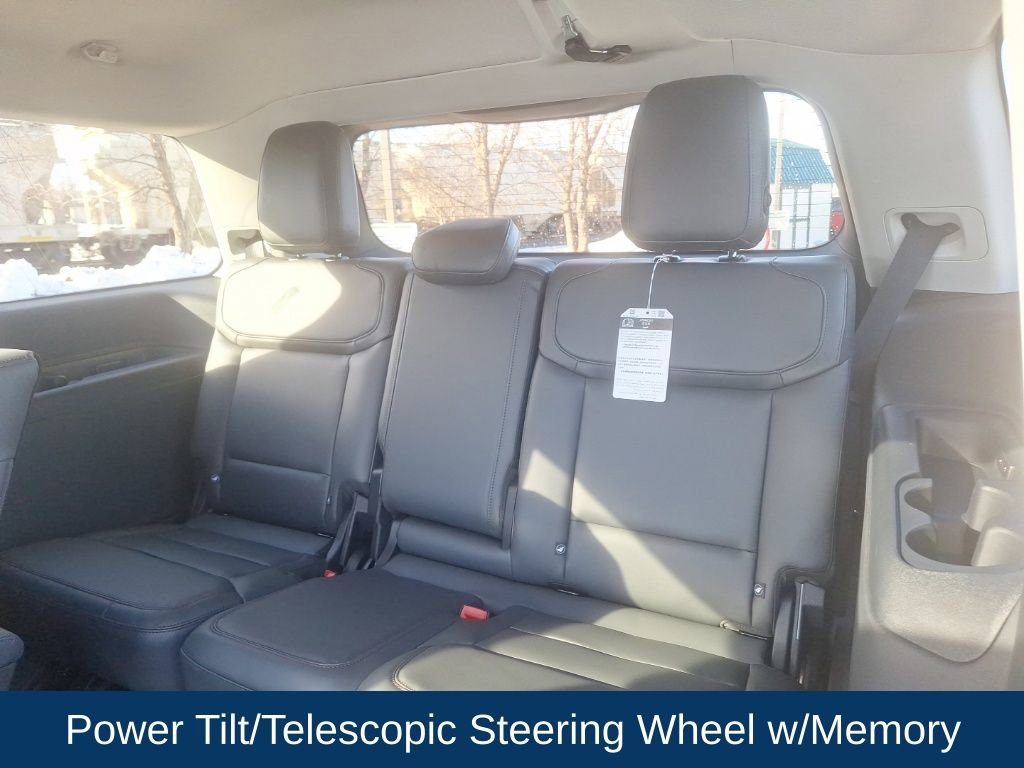 New 2025 Ford Expedition Active image 23