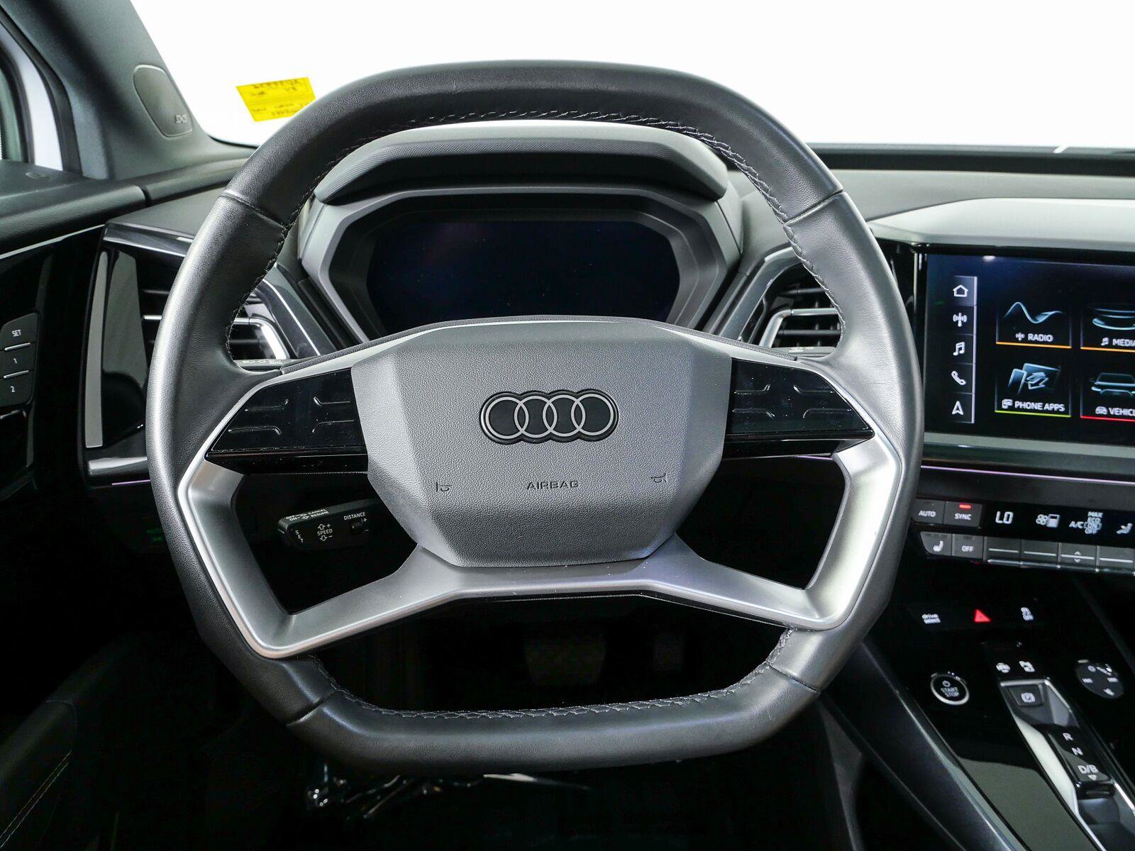 Used 2024 Audi Q4 e-tron Premium Plus w/ Premium Plus AWD/4WD image 10