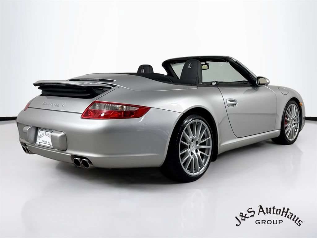 Used 2005 Porsche 911 Carrera S RWD image 7