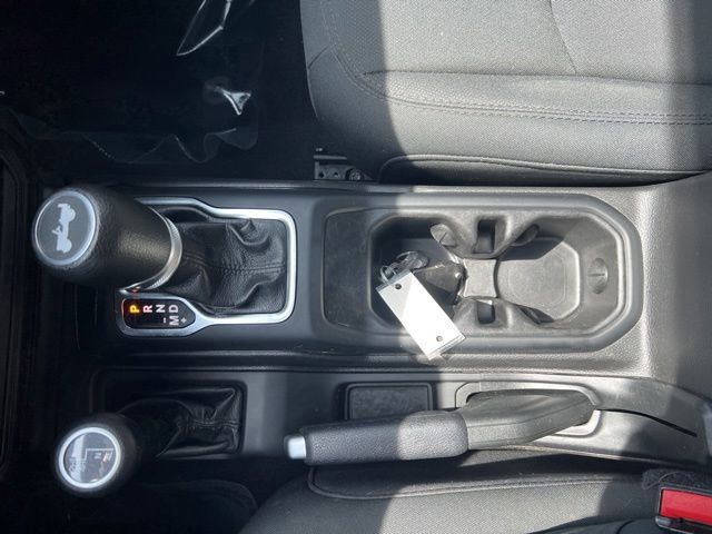 Used 2021 Jeep Wrangler Sport AWD/4WD image 5