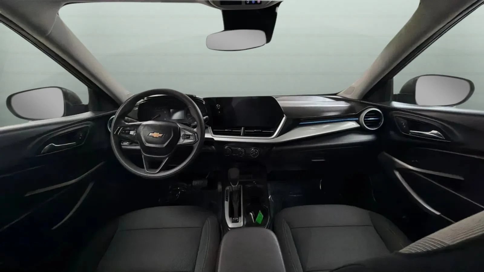 Used 2025 Chevrolet Trax LS FWD image 9