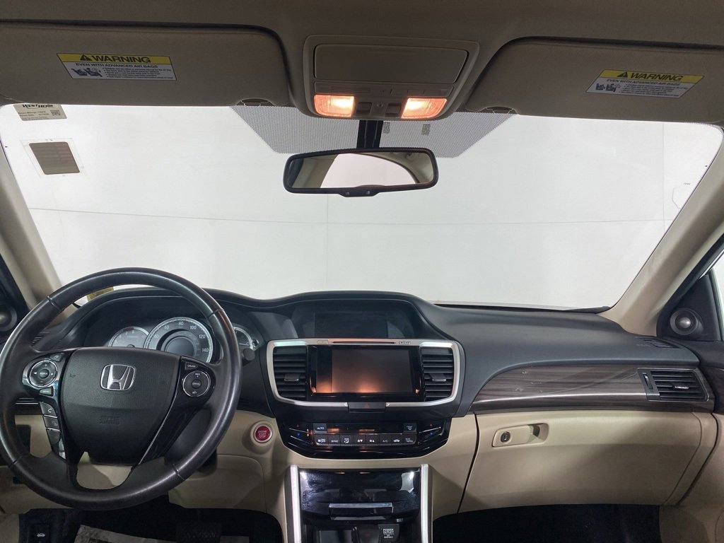 Used 2017 Honda Accord EX-L image 34