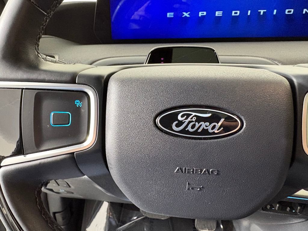 Certified 2025 Ford Expedition Max Platinum w/ Stealth Performance Package AWD/4WD image 24