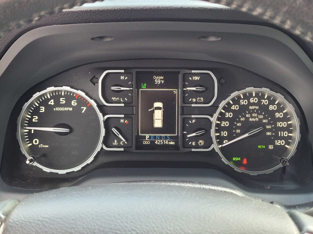 Used 2021 Toyota Tundra Limited w/ Limited Premium Package AWD/4WD image 14