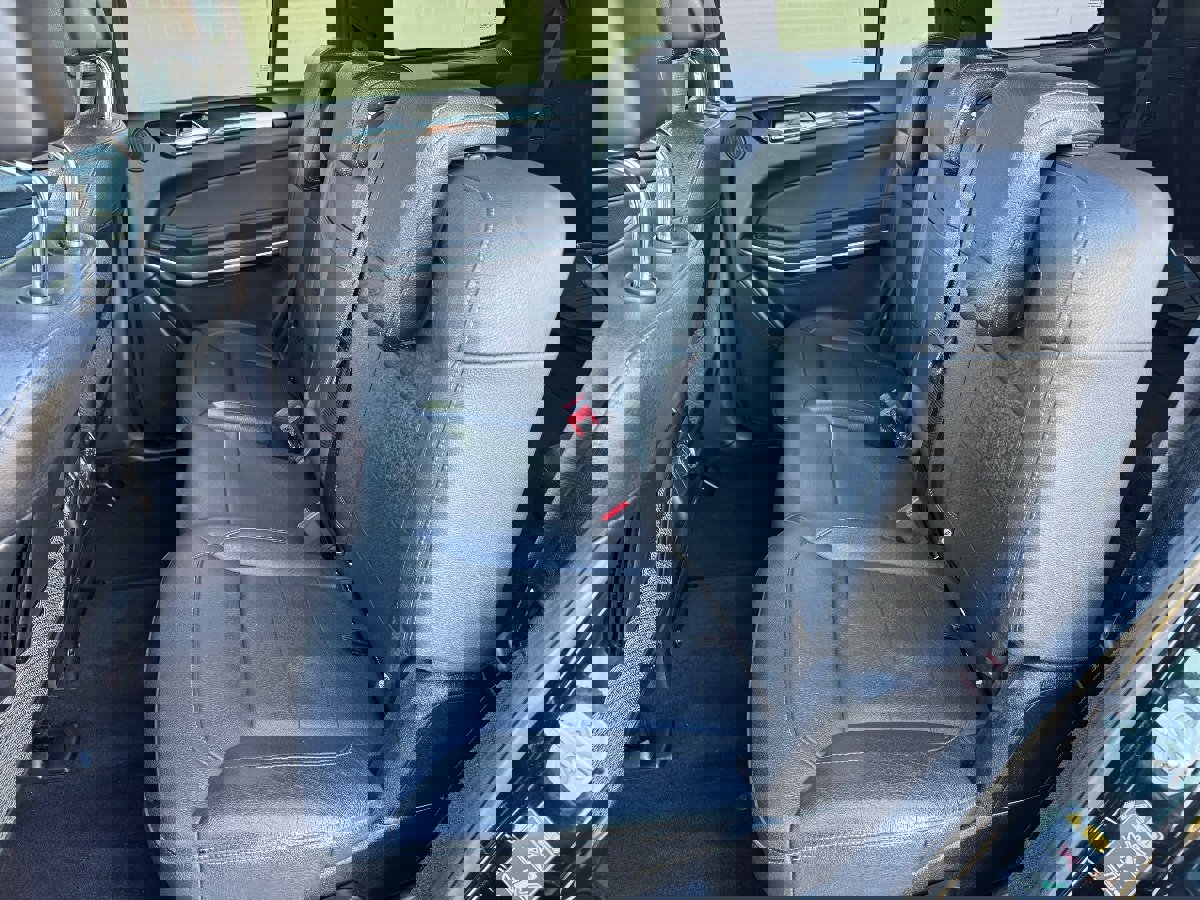 Used 2017 Mercedes-Benz GLS 550 4MATIC image 11