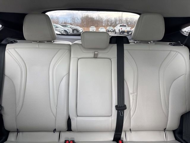 Used 2022 Ford Mustang Mach-E Premium AWD/4WD image 19