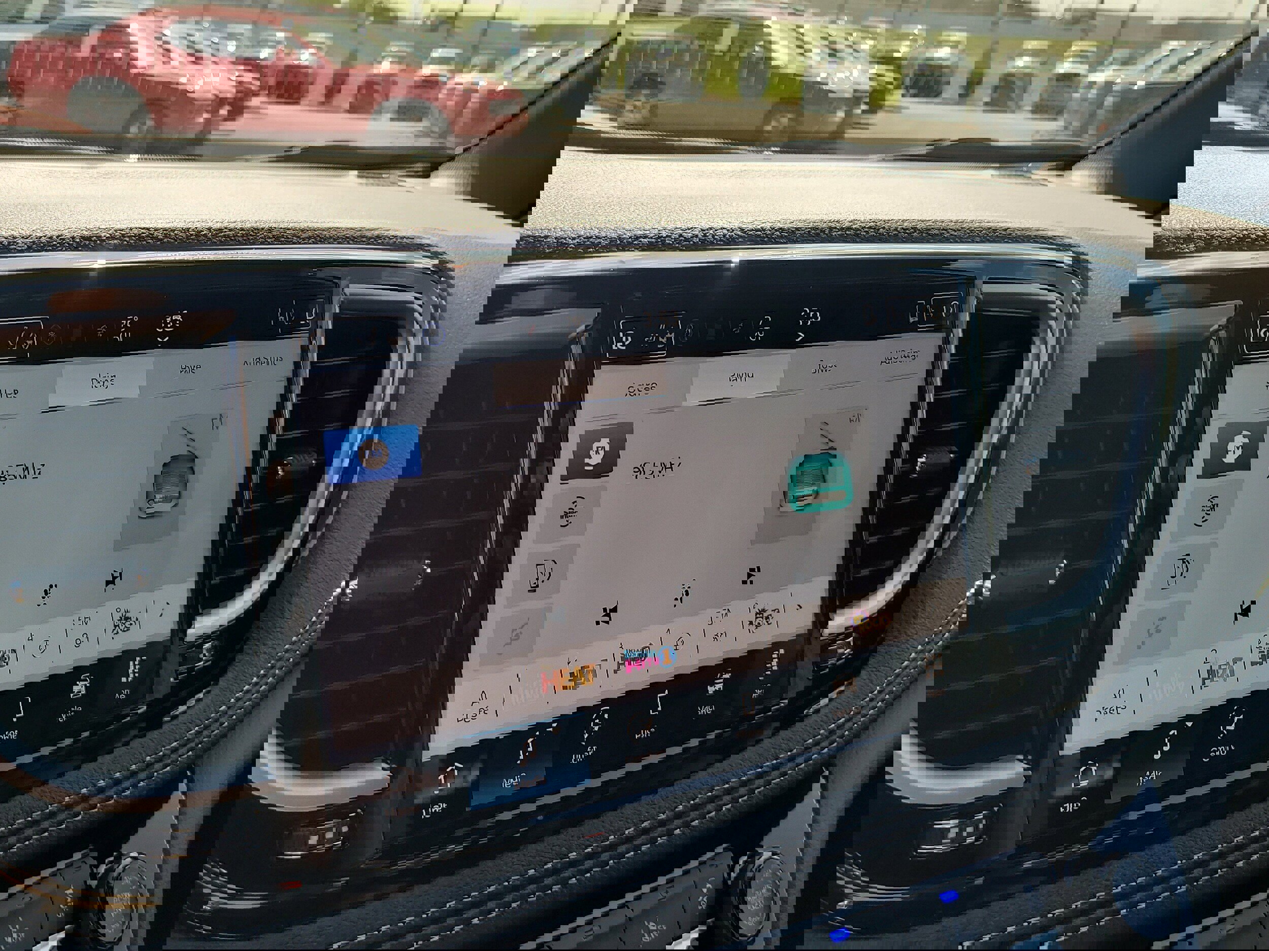 New 2026 Chrysler Pacifica Select FWD image 17