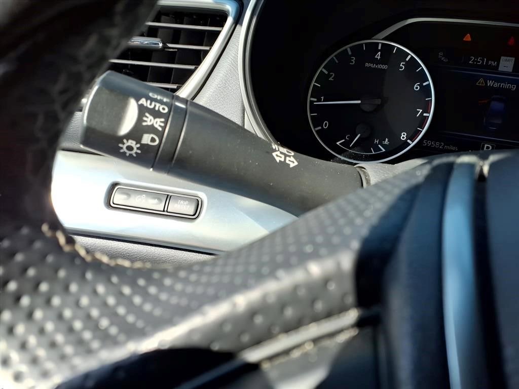 Used 2023 Nissan Maxima SV w/ Floor Mat Group FWD image 14