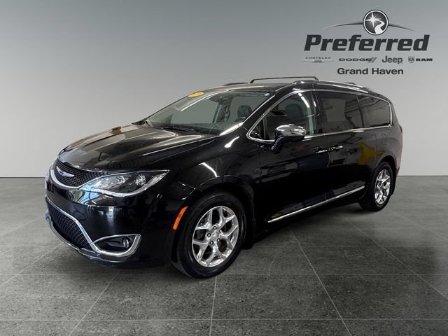 Used 2019 Chrysler Pacifica Limited FWD image 11