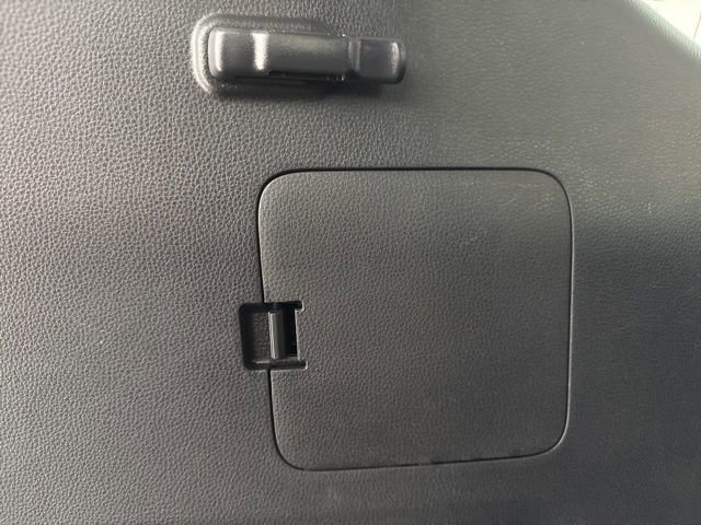 Used 2021 Toyota Highlander Limited image 31