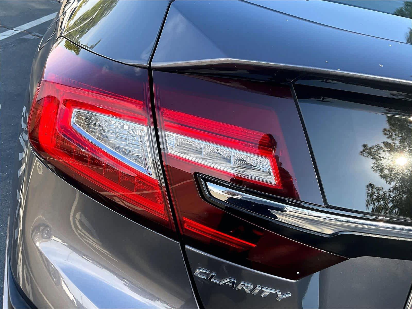Used 2018 Honda Clarity Plug-In Hybrid image 28