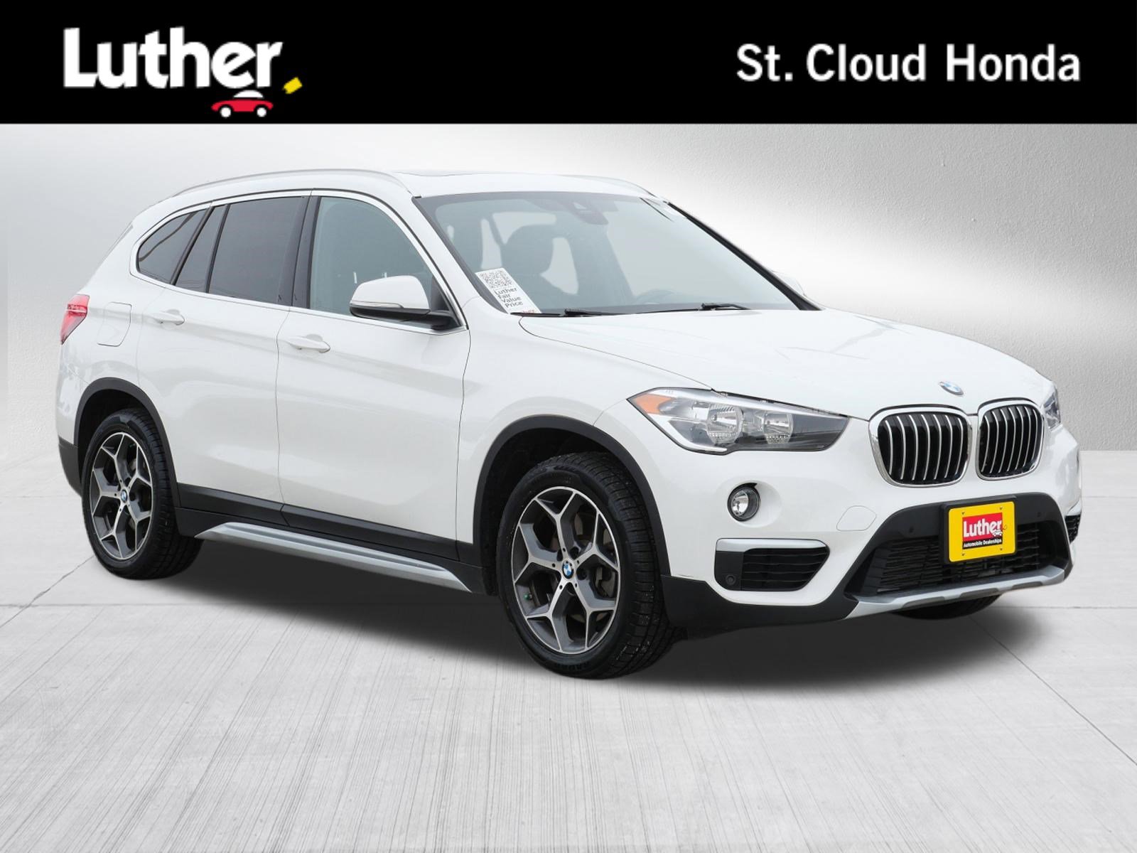 Used 2019 BMW X1 xDrive28i w/ Convenience Package image 1