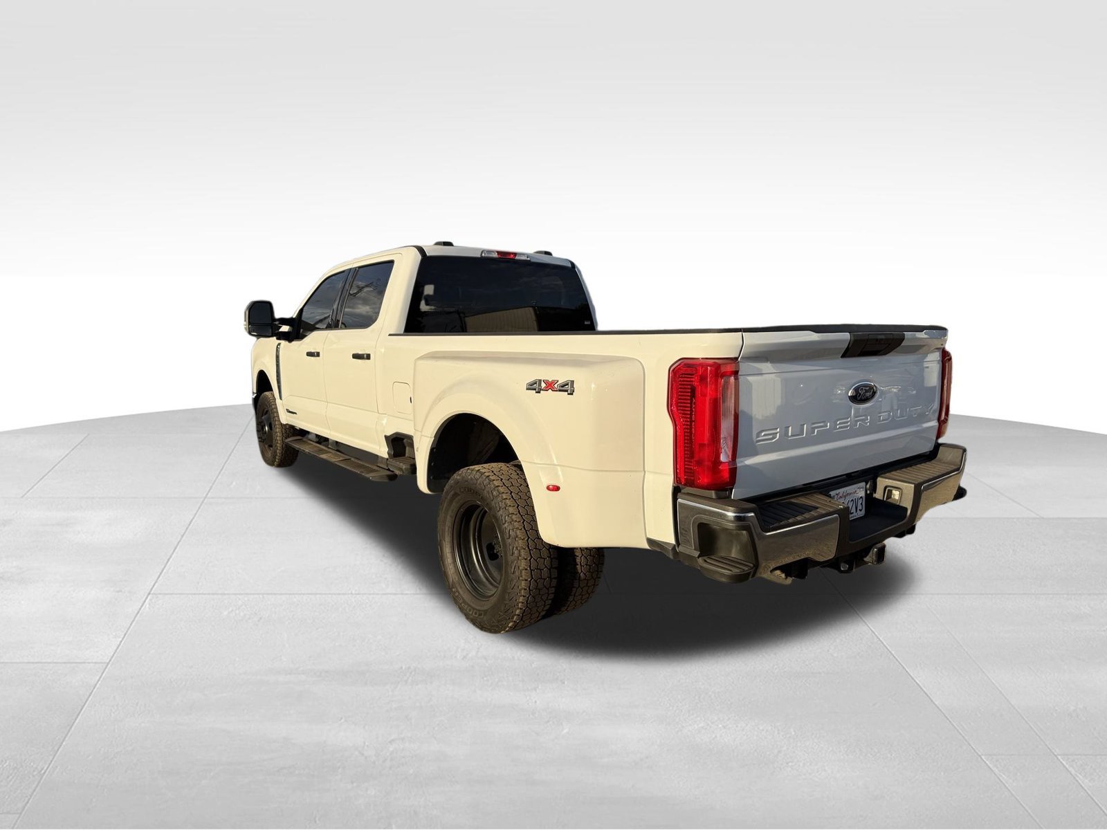 Used 2024 Ford F350 XLT AWD/4WD image 5