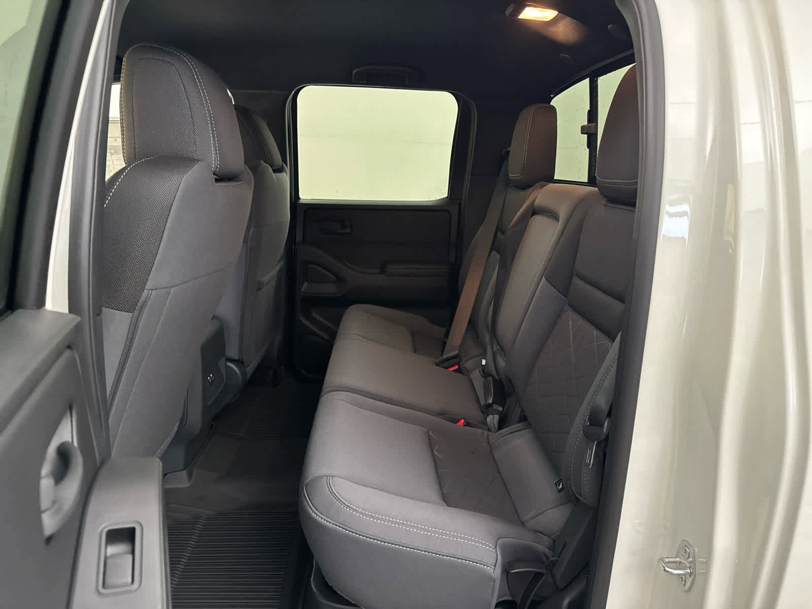 New 2026 Nissan Frontier SV image 11