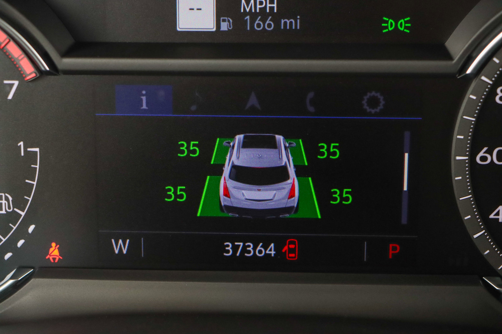 Used 2023 Cadillac XT5 Premium Luxury image 15