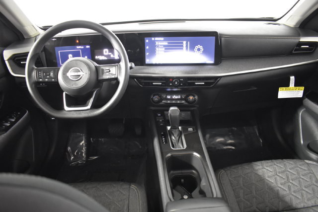 Certified 2026 Nissan Kicks SV w/ SV Premium Package AWD/4WD image 25