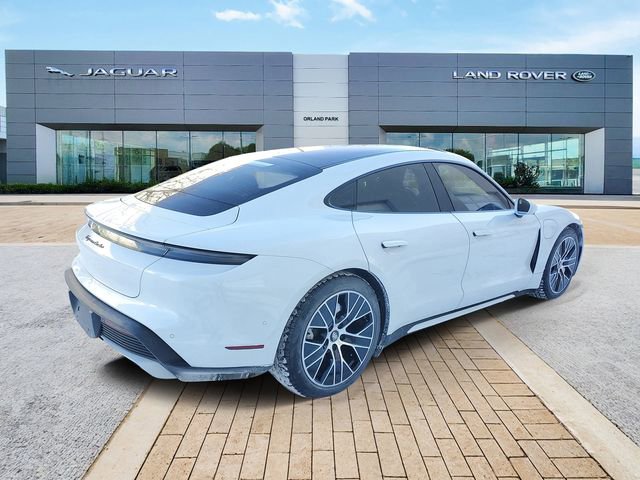 Used 2020 Porsche Taycan Turbo image 5