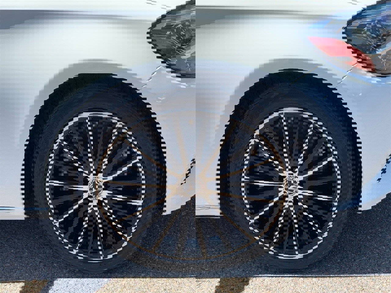 Used 2021 Mercedes-Benz C 300 C 300 image 8