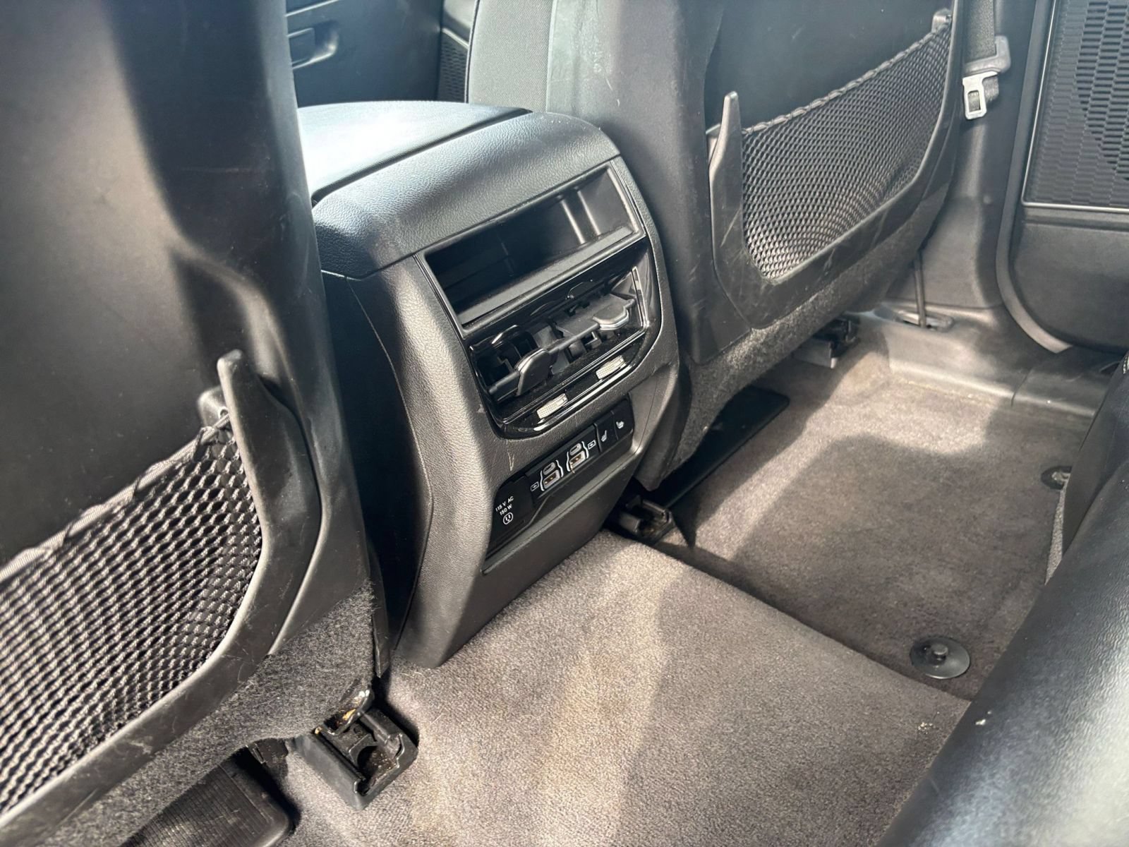 Used 2022 Jeep Grand Cherokee Limited AWD/4WD image 22