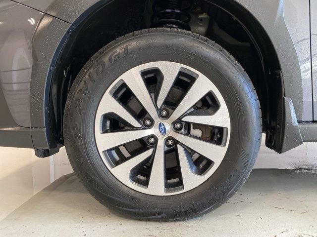 Certified 2023 Subaru Outback Premium image 5