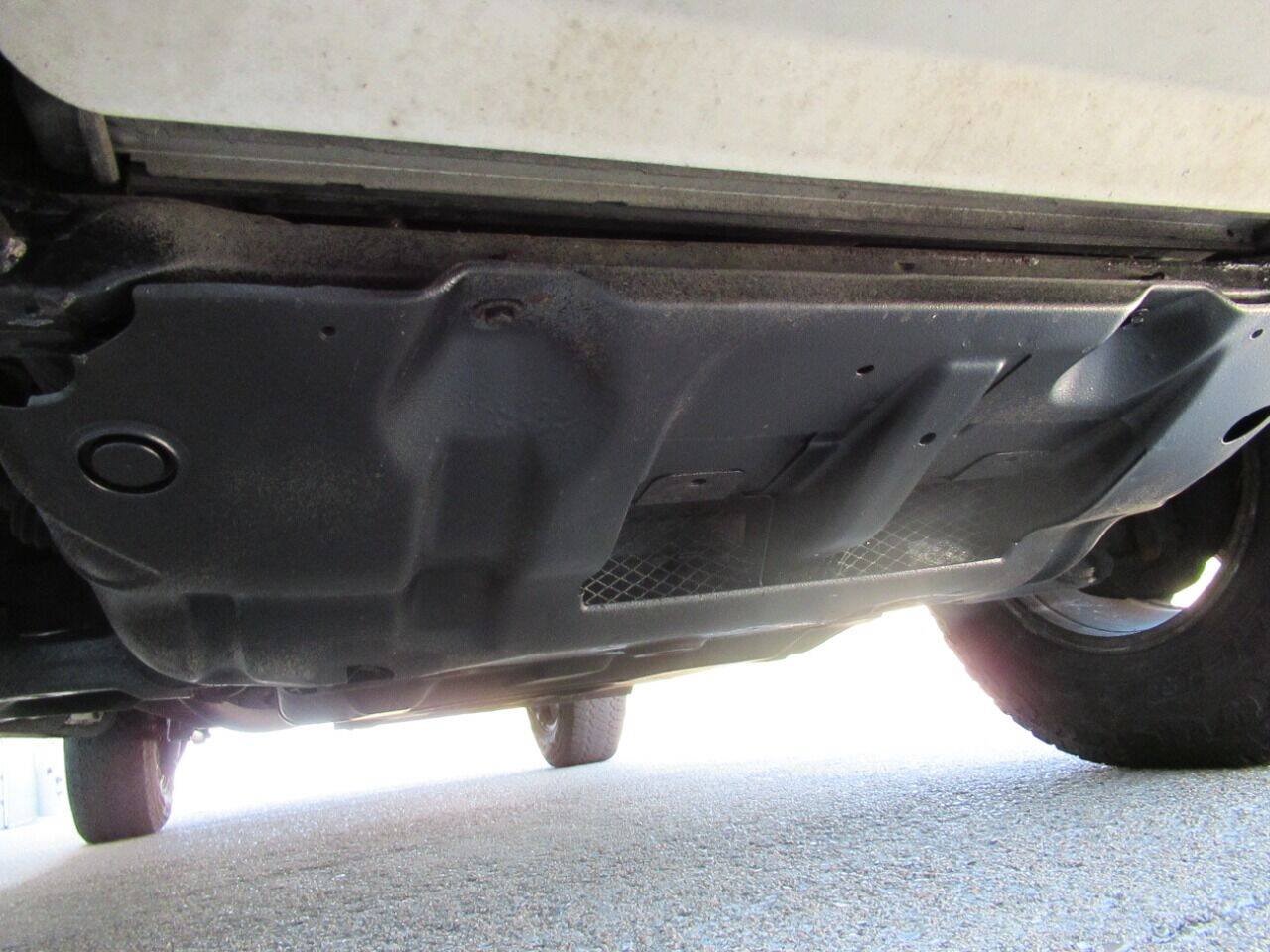 Used 2006 Toyota 4Runner SR5 AWD/4WD image 25