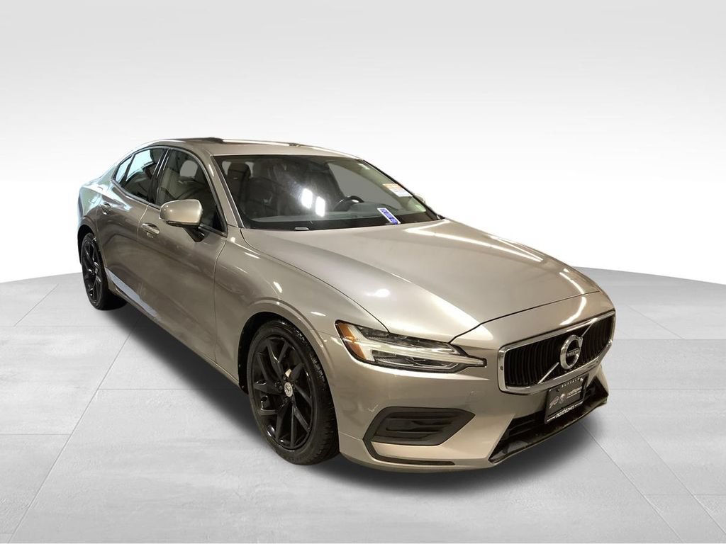 Used 2020 Volvo S60 T6 Momentum AWD/4WD image 8