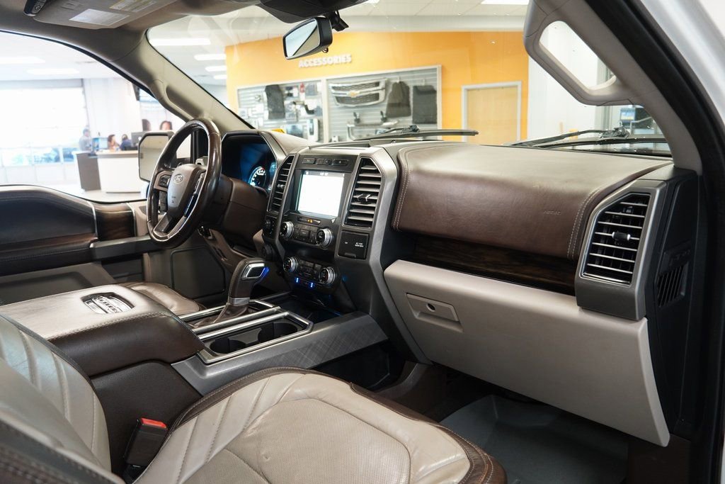 Used 2019 Ford F150 Limited w/ Trailer Tow Package image 33