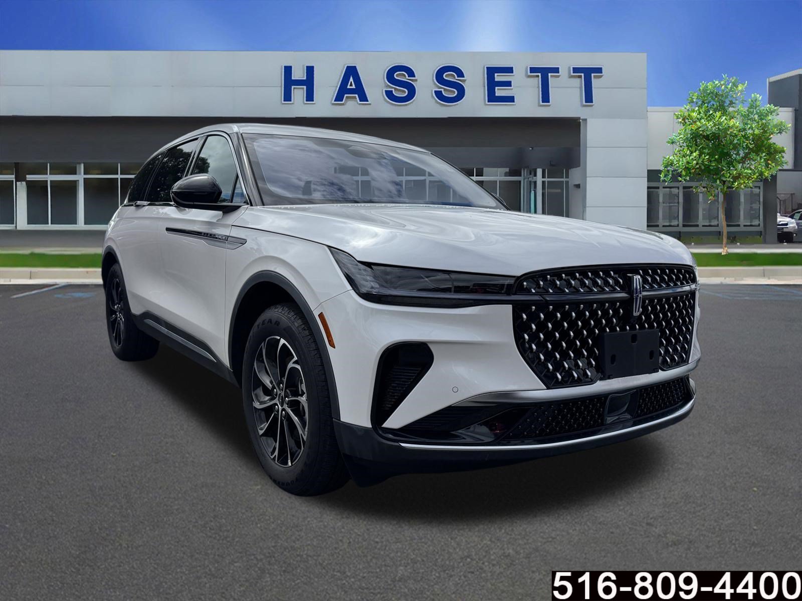 Used 2026 Lincoln Nautilus Premier w/ Equipment Group 102A AWD/4WD image 1