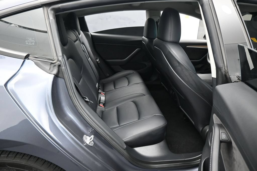 Used 2023 Tesla Model 3 Standard Range RWD image 35