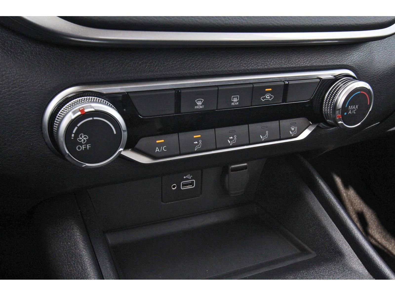 Used 2024 Nissan Altima 2.5 S FWD image 25