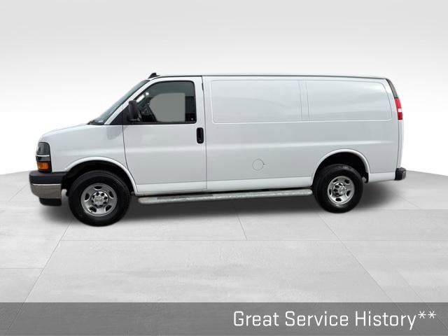Used 2024 Chevrolet Express 2500 w/ Driver Convenience Package image 9