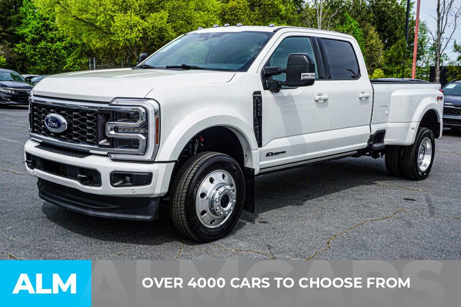 Used 2025 Ford F450 Platinum w/ FX4 Off-Road Package image 3