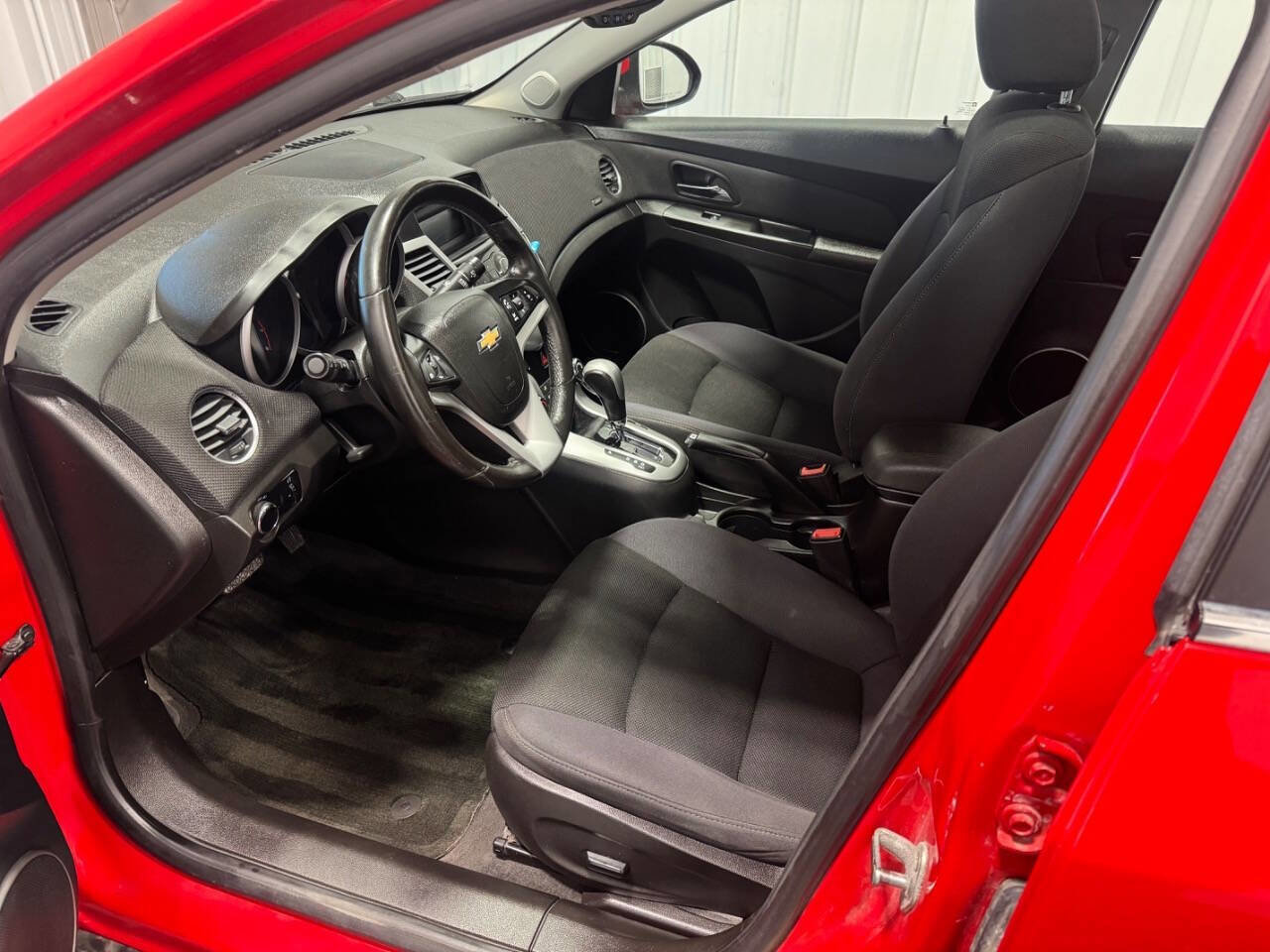 Used 2014 Chevrolet Cruze LT w/ All-Star Edition FWD image 7