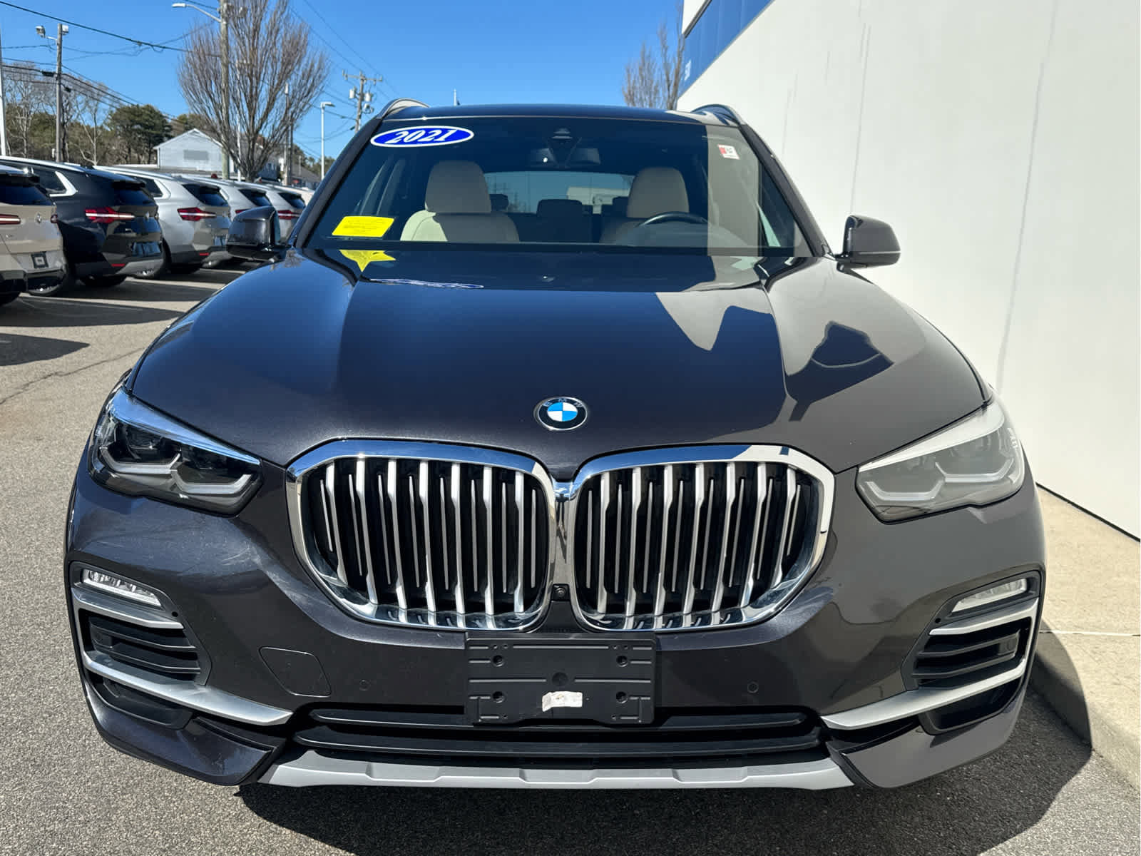 Used 2021 BMW X5 xDrive40i w/ Luxury Seating Package 2 AWD/4WD image 3