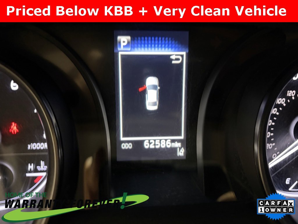 Used 2024 Toyota Camry SE image 15