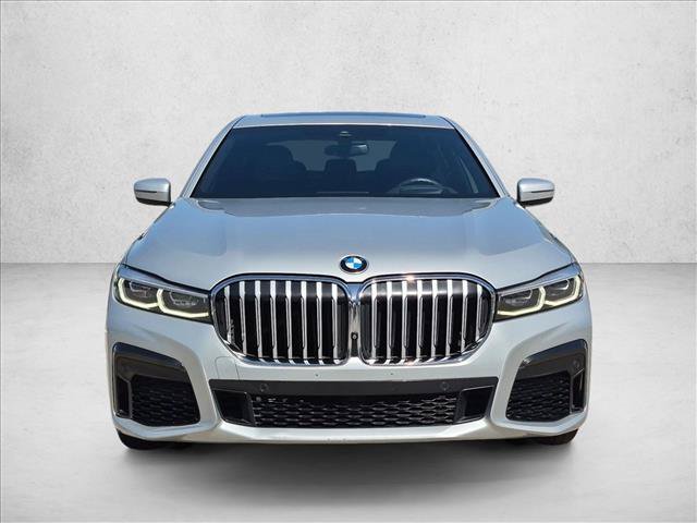 Used 2020 BMW 740i xDrive w/ M Sport Package AWD/4WD image 2
