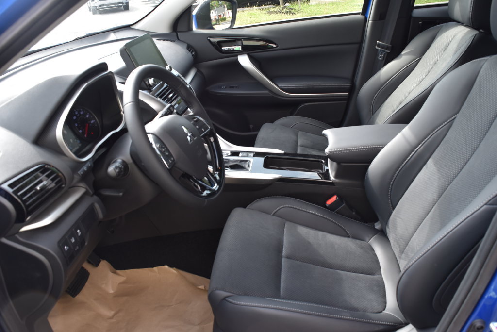 New 2026 Mitsubishi Eclipse Cross SE AWD/4WD image 8