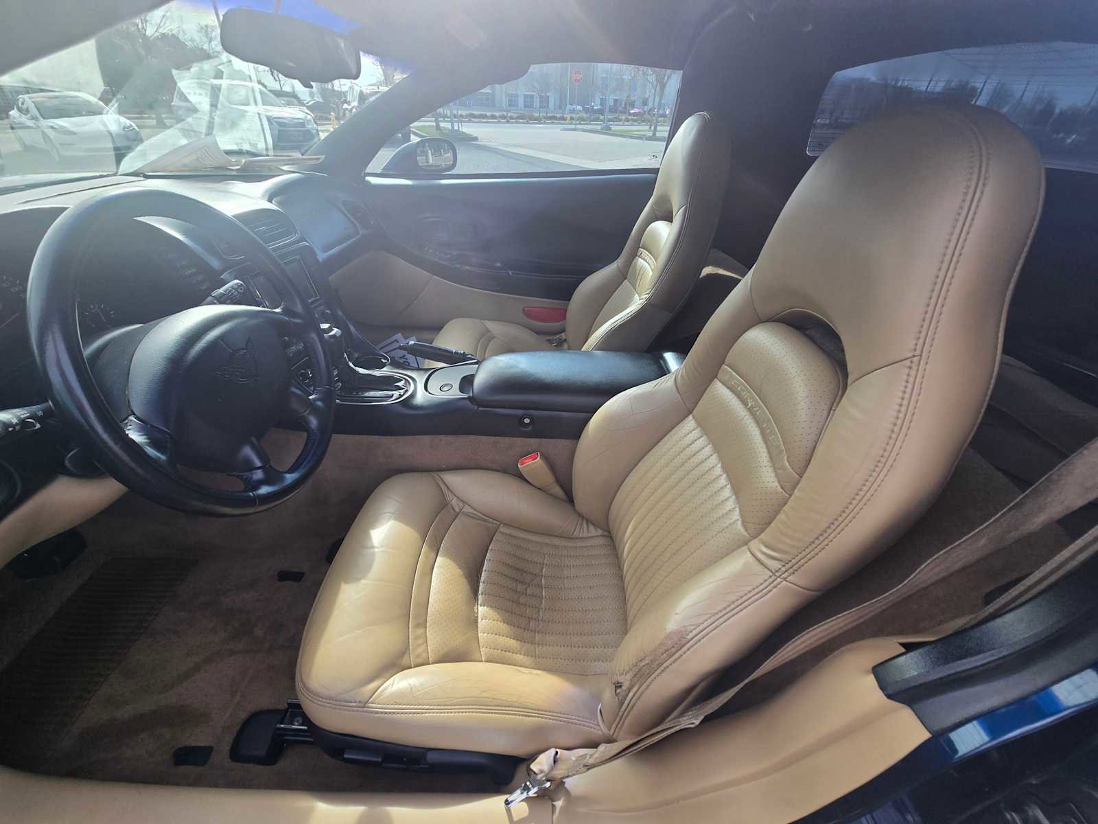 Used 1999 Chevrolet Corvette Coupe w/ Memory Pkg image 17