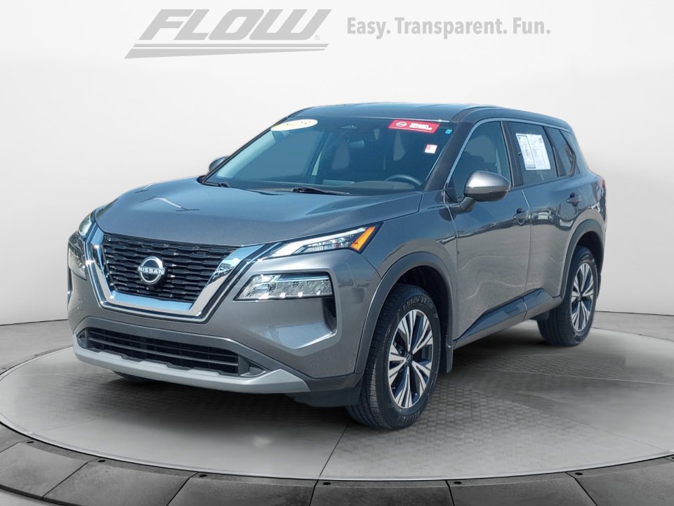 Used 2023 Nissan Rogue SV image 4