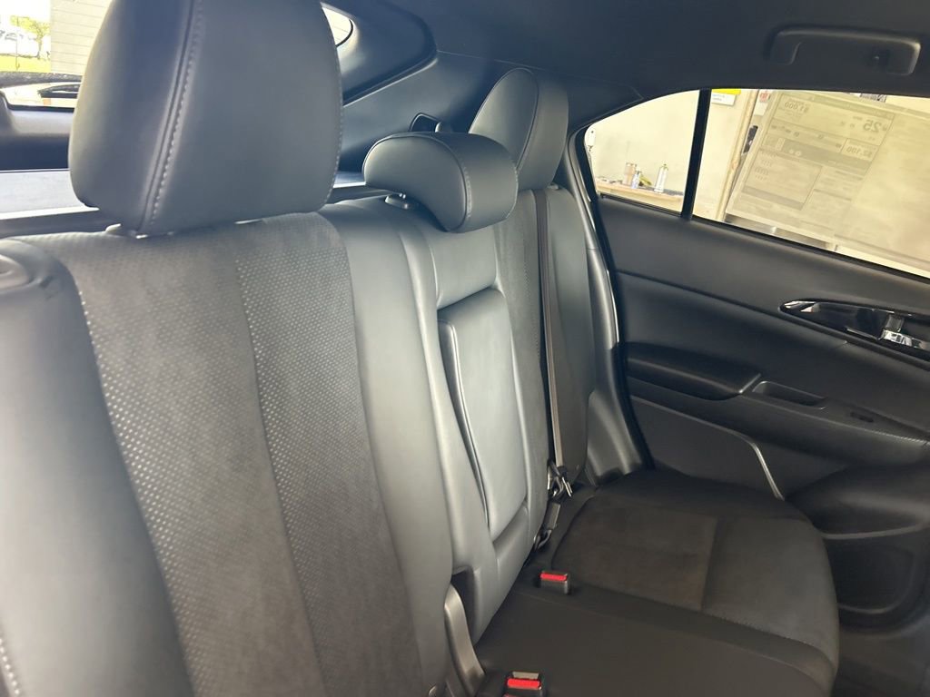New 2025 Mitsubishi Eclipse Cross Black Edition image 24