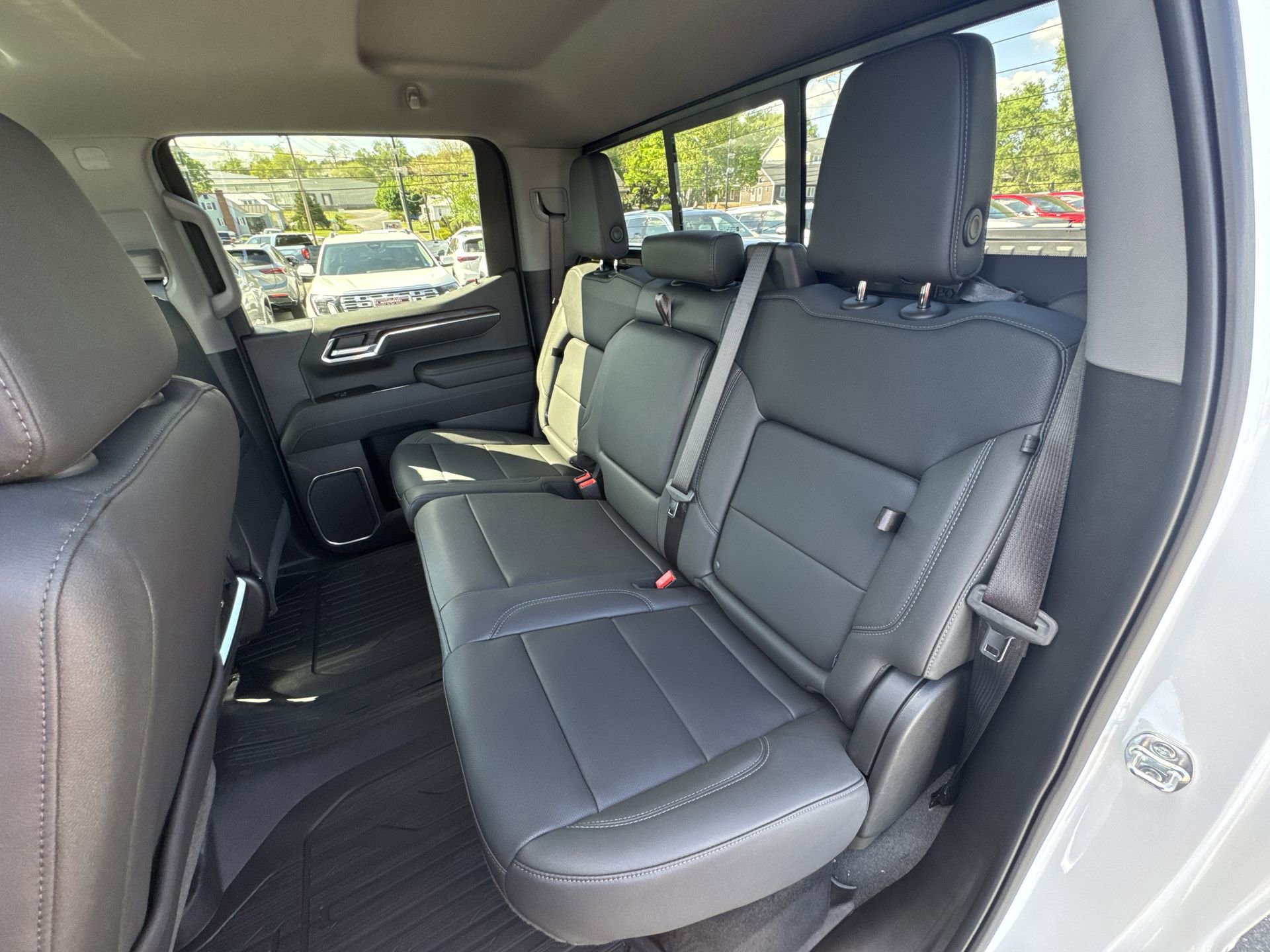 New 2026 GMC Sierra 1500 SLT w/ SLT Premium Plus Package AWD/4WD image 24