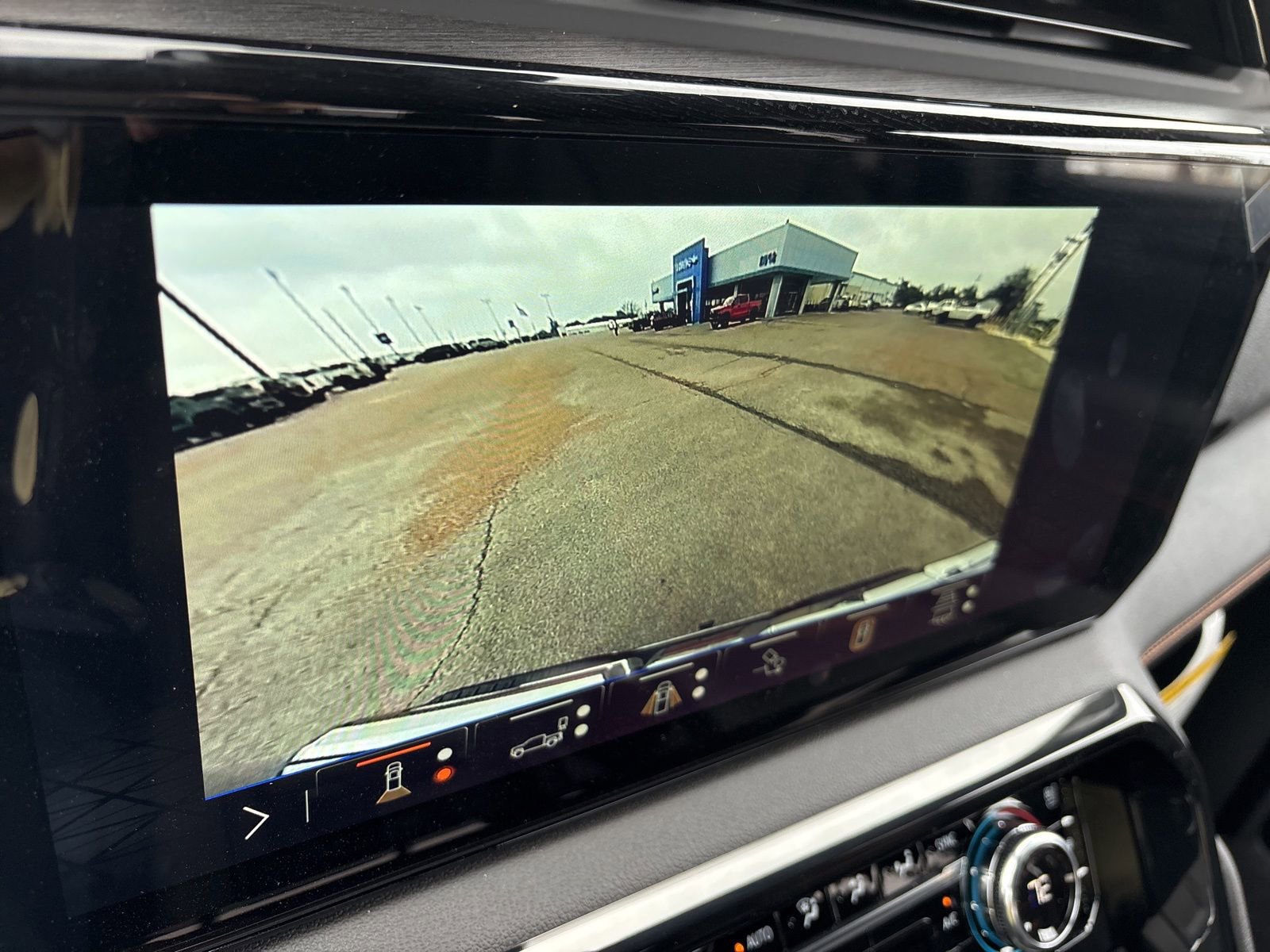 New 2026 GMC Sierra 1500 AT4 w/ AT4 Premium Package image 26