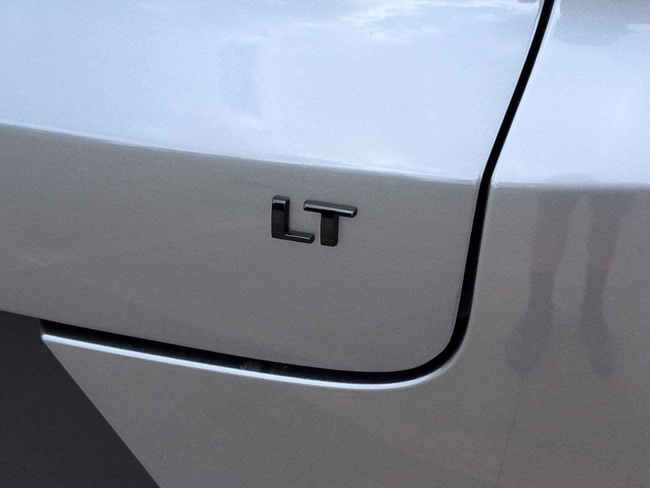 New 2026 Chevrolet TrailBlazer LT w/ Midnight Edition FWD image 7
